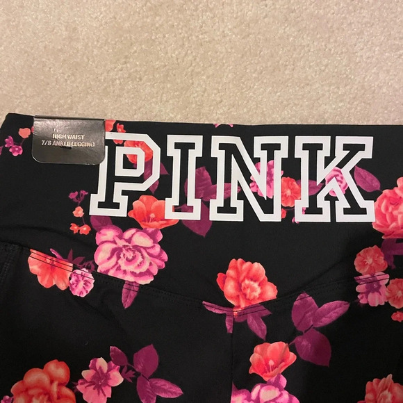 Vs Pink Roses leggings-medium **NEW* - Picture 4 of 5